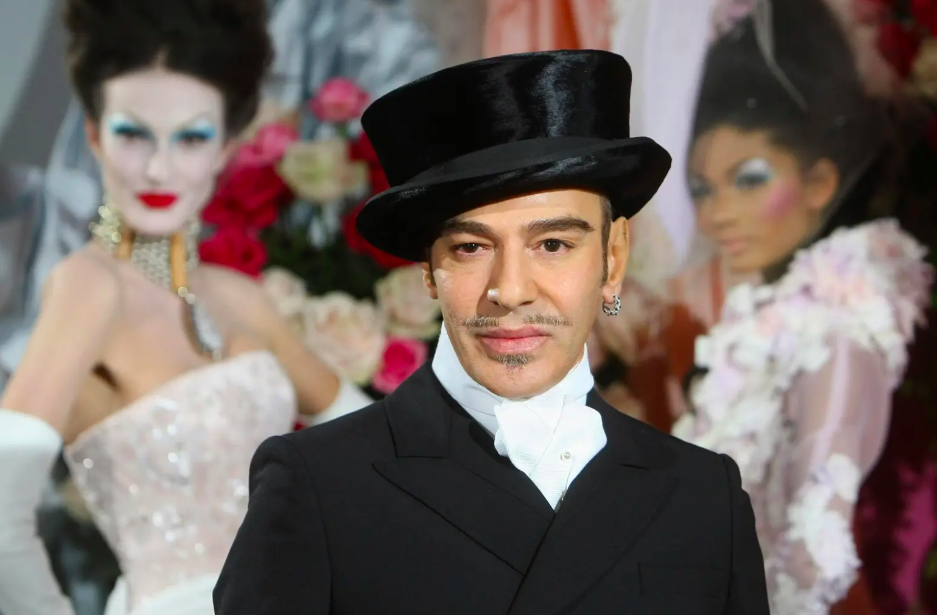 John Galliano le dice 'no' al Met: lección de branding y control de daños